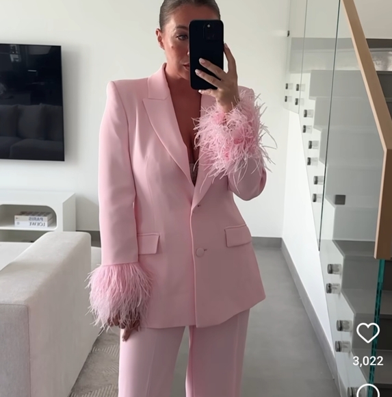 Zara Women Pink FEATHER CUFF BLAZER XL NWT - Picture 1 of 9